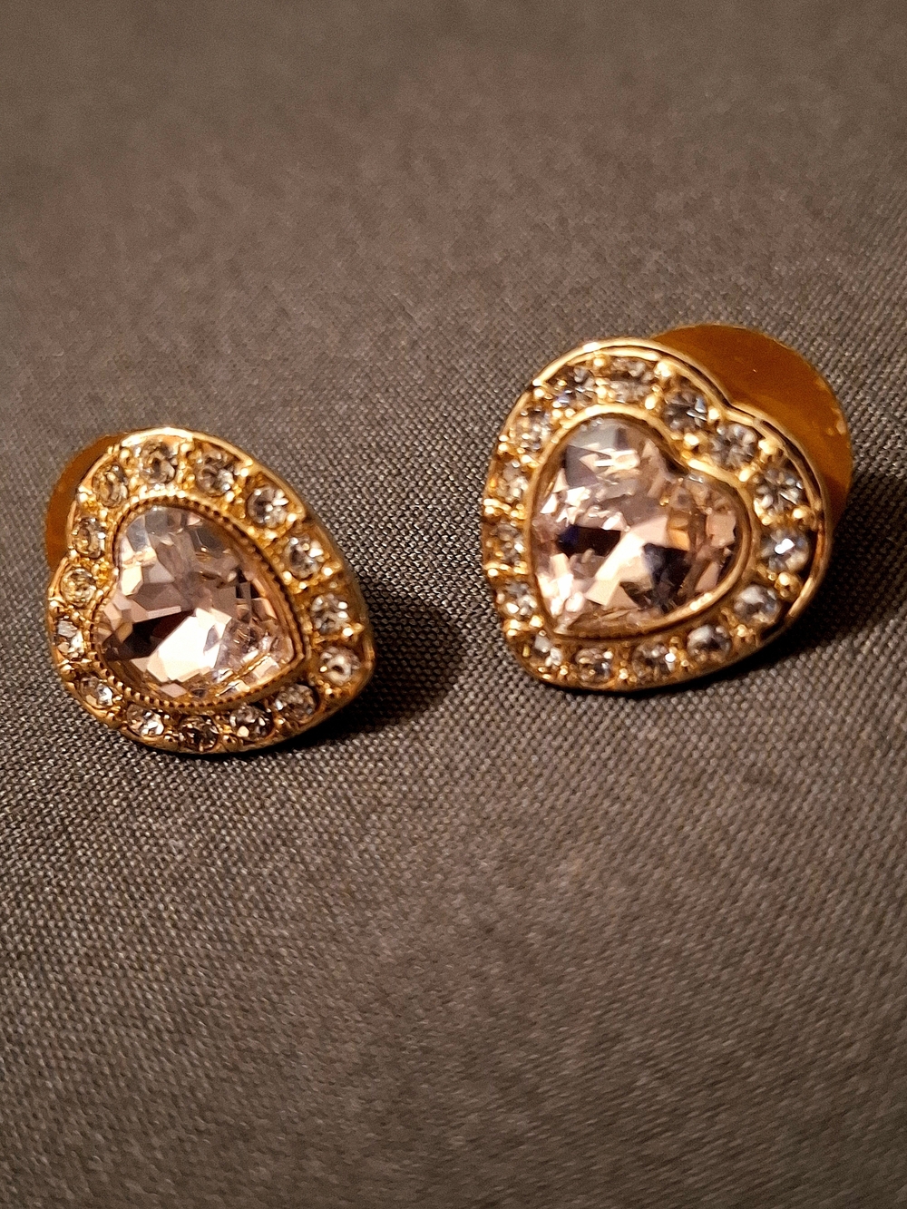 Vintage Monet Gold Tone Rhinestone Halo Pink Crystal Heart Stud Earrings